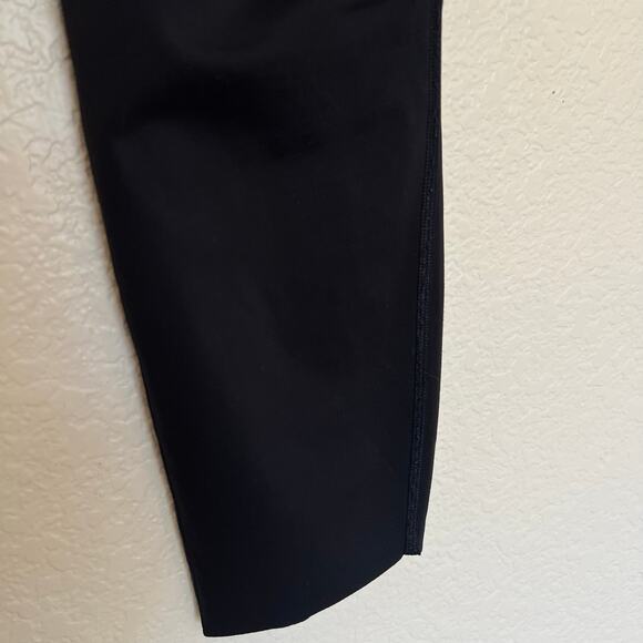 Athleta Accelerate 7/8 Tight Leggings Black 3X Plus Size High Rise Stretch - Picture 9 of 12